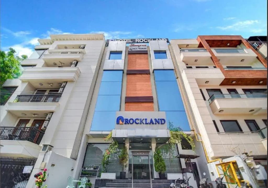 Rockland Hotel Panchsheel Enclave - photo 36