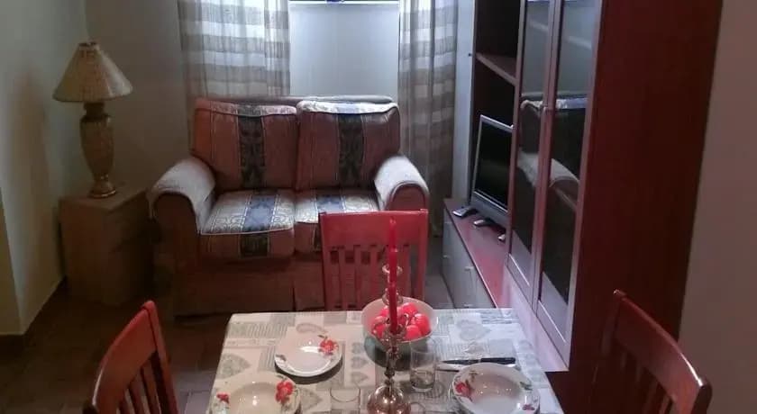 Sweetrome Apts - photo 1