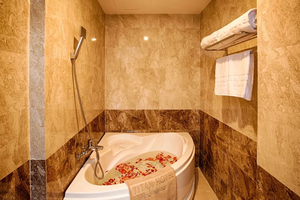 Titan Hotel - photo 43