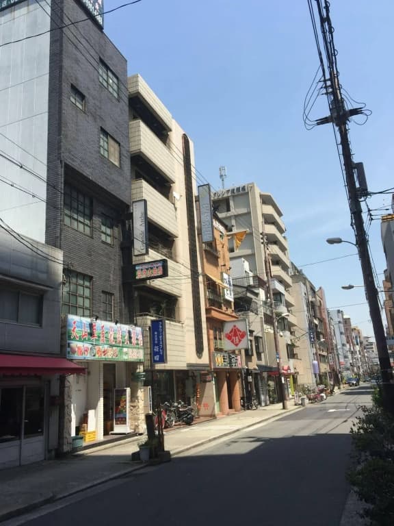 Naniwa Guest House Kuromon - photo 1