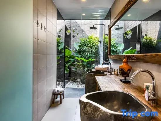Jami 4BR PoolVilla, a Serenity Steps from theBeach - photo 1