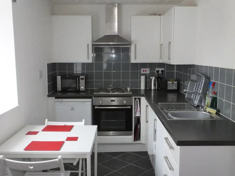 Edinburgh Pearl Apartments - Lochrin Place - photo 8