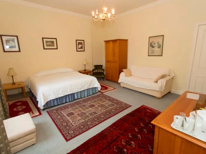 Inchgrove House - photo 6