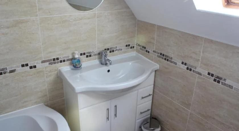 Marchfield Guest House - photo 26
