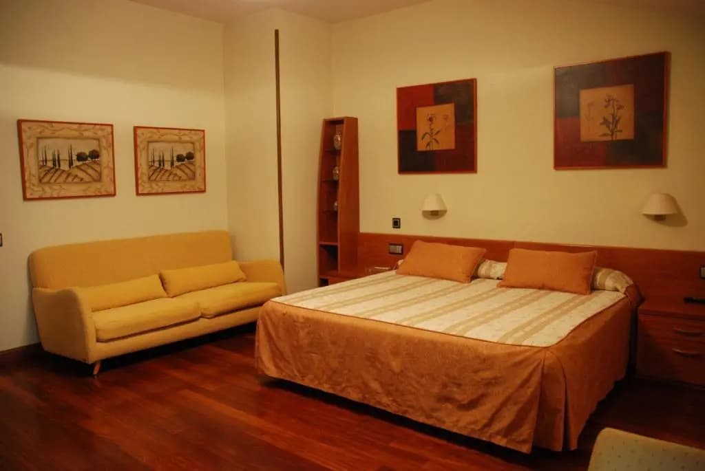 Hostal Los 5 Pinos - photo 2