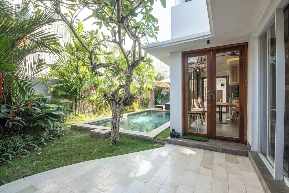 Beautiful 3BR Center Seminyak - photo 16