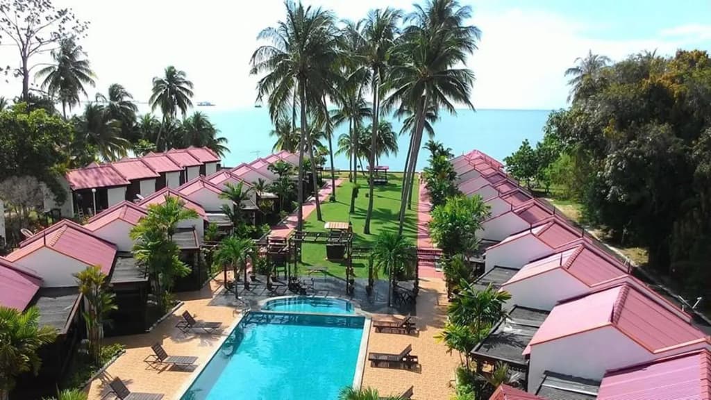 Shah's Beach Resort - photo 27