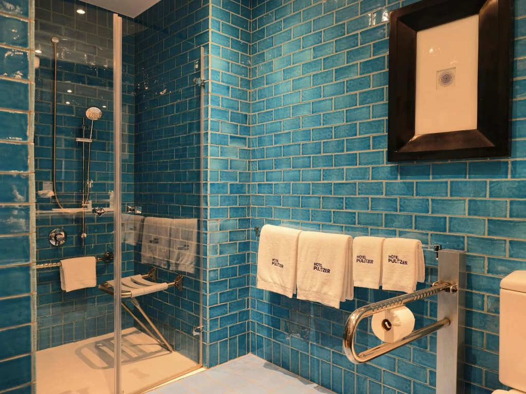 Pulitzer Hotel - photo 10