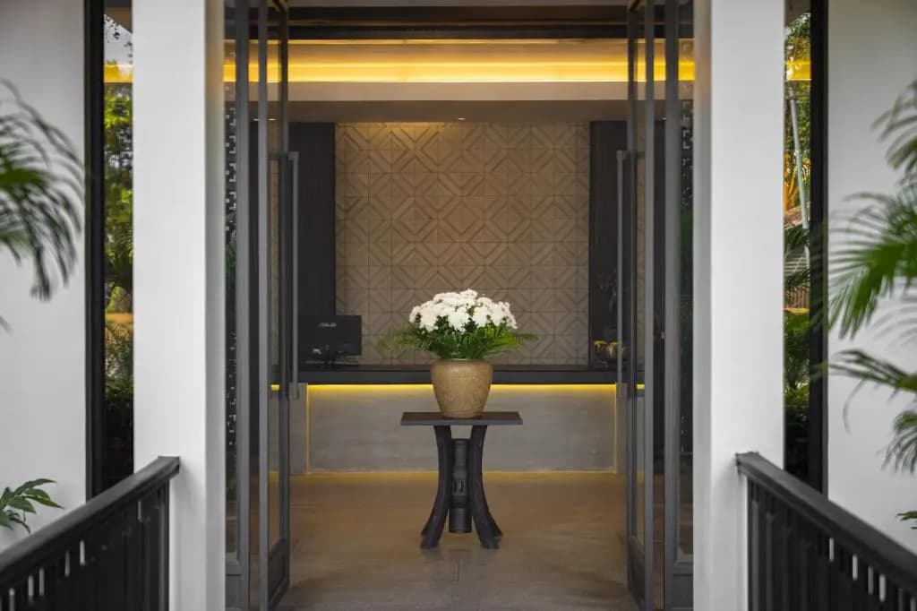 Eightfold Urban Resort - photo 13