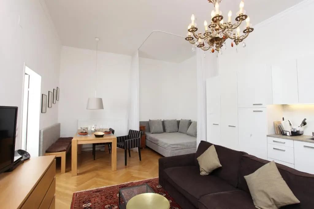 Hoheschule Apartment Courbette - photo 3