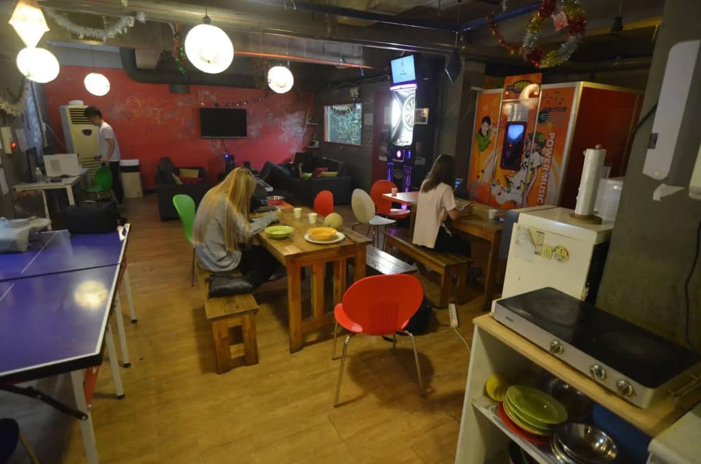 Kimchee Sinchon Guesthouse - photo 20