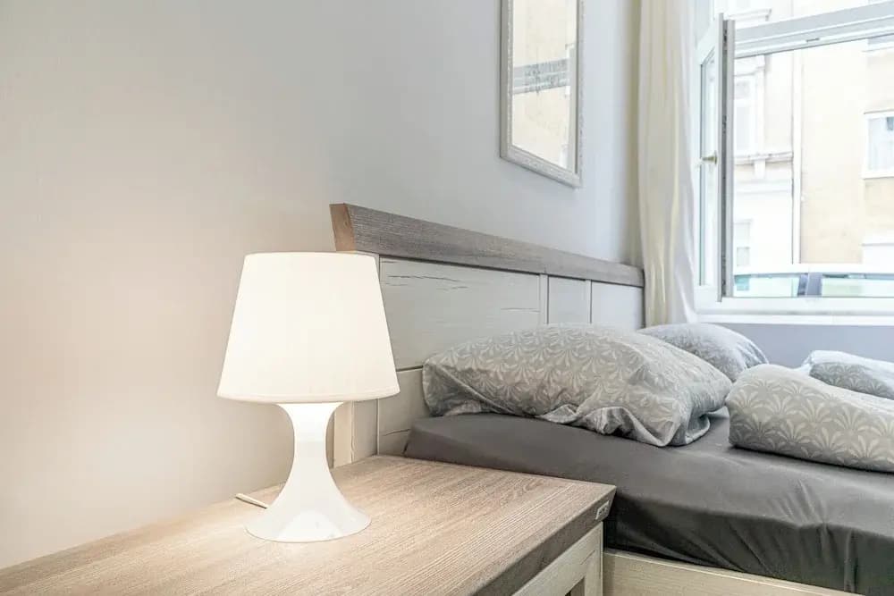 Stylish 1BR Studio In Central Vienna - photo 1