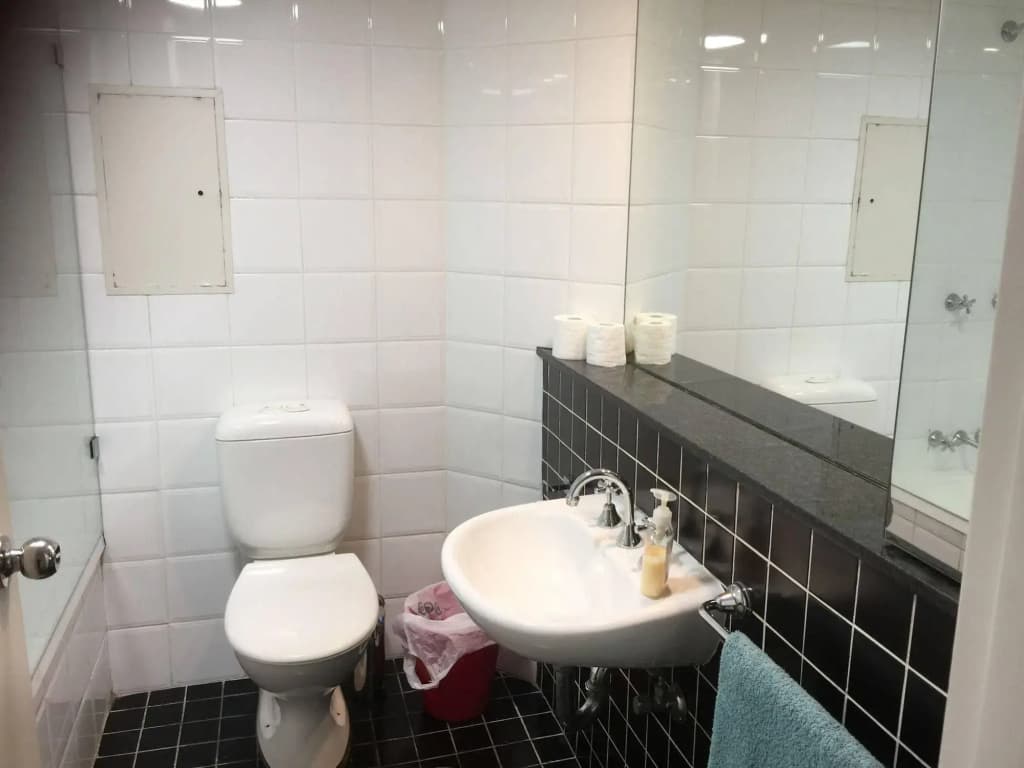 Central Train Station Apartment - photo 8