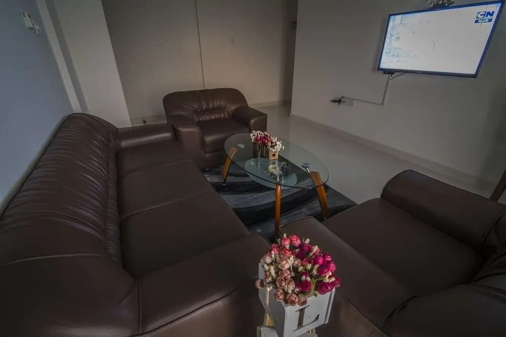 Husun AlMashaikh Hotel Suites - photo 12