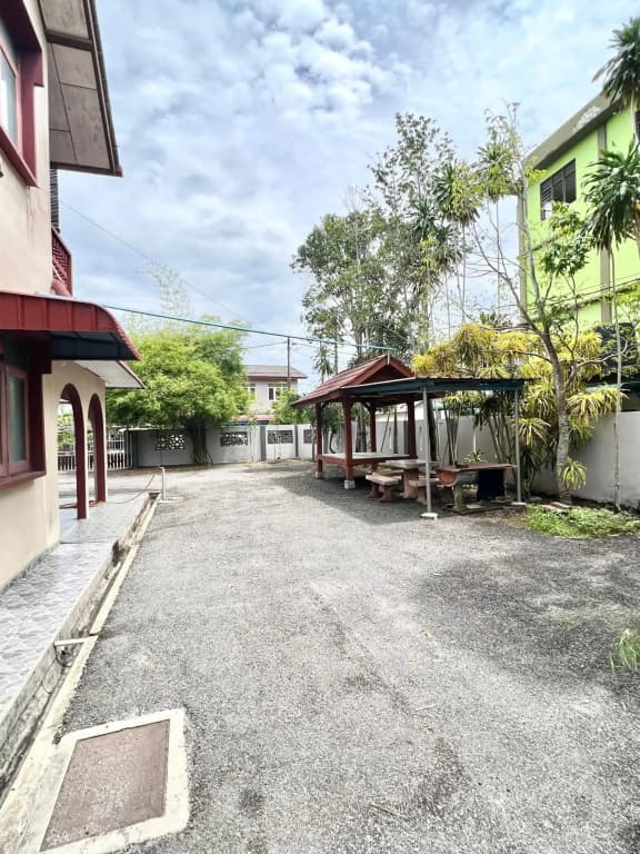 Teratai Homestay Batu Buruk - photo 20