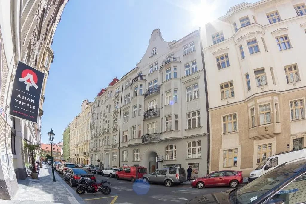 Bilkova Apartments - photo 12