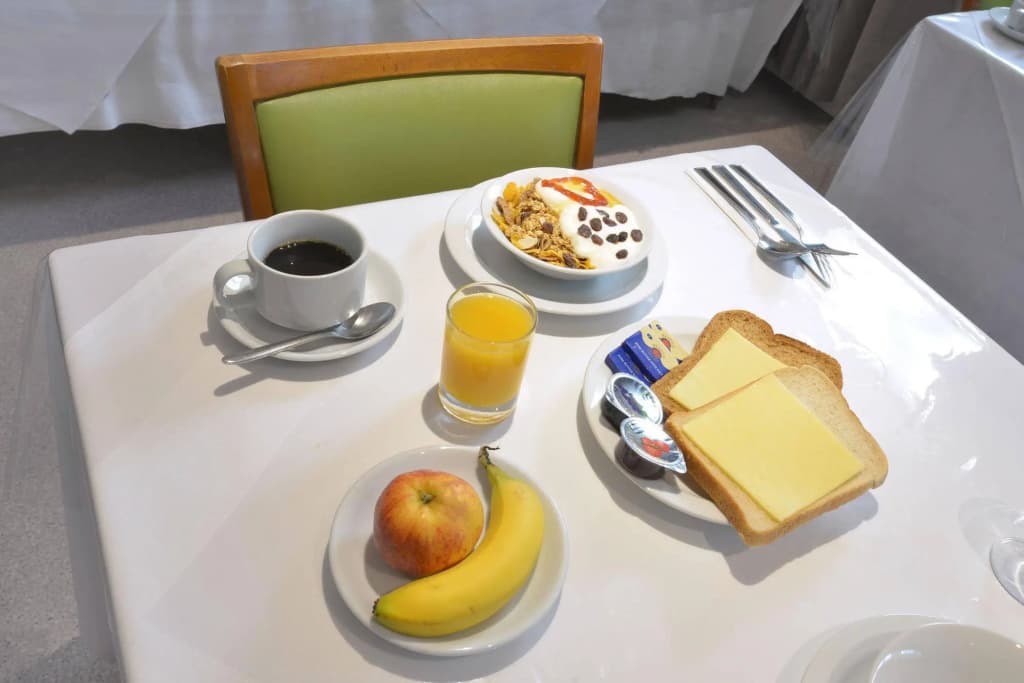 So Kings Cross Hotel - photo 9