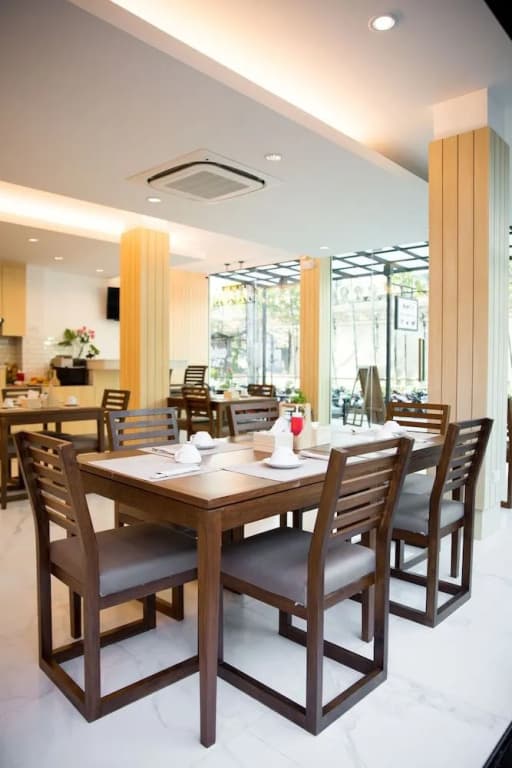 iNest Poshtel - Hostel - photo 25