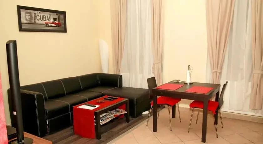 Pegi's Flat - photo 5