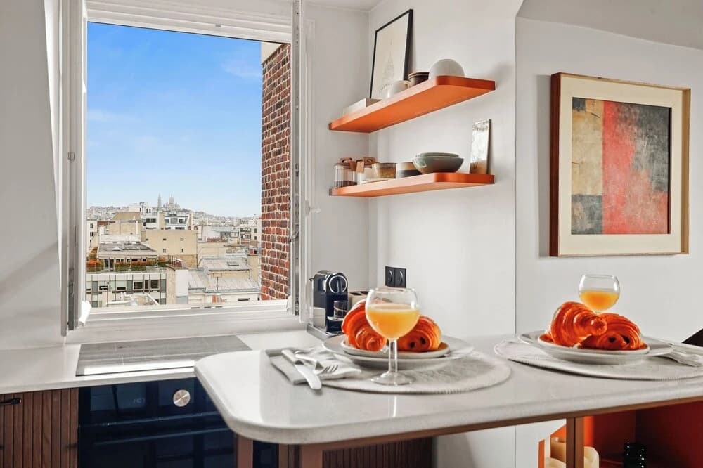 Stylish 1BR Parc Monceau Retreat - photo 6