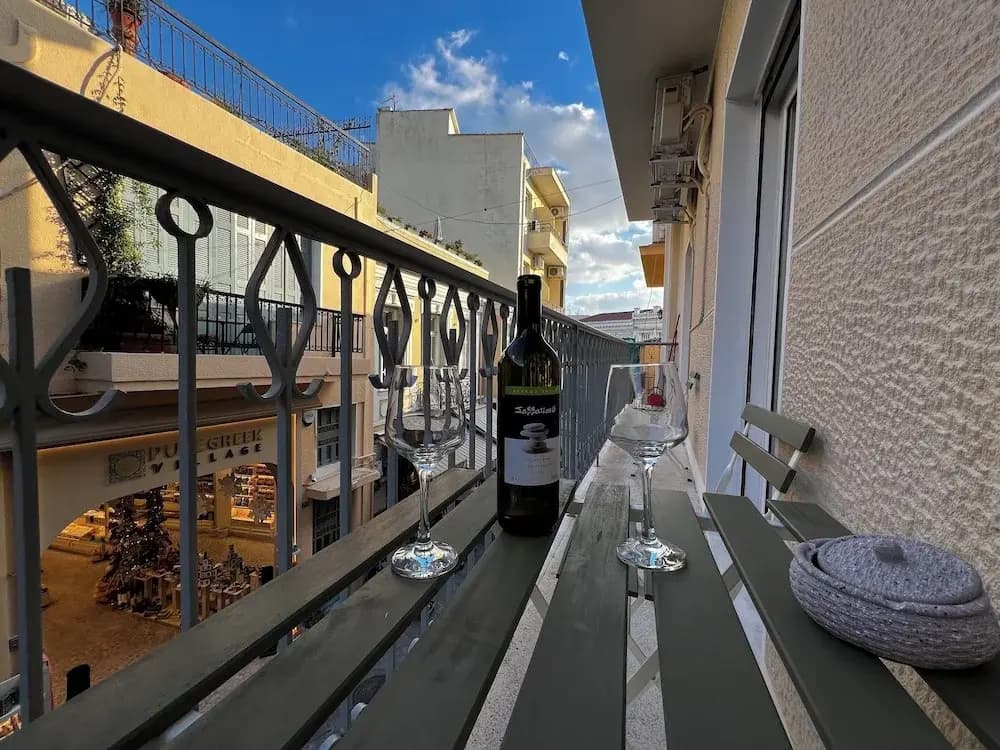 Caryatids Luxury Apartment - photo 11