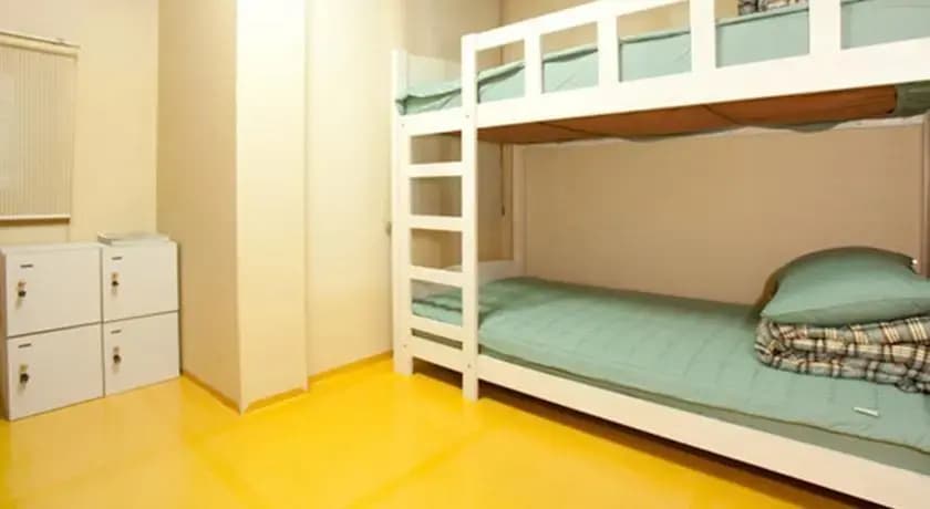 Time Guesthouse - photo 8