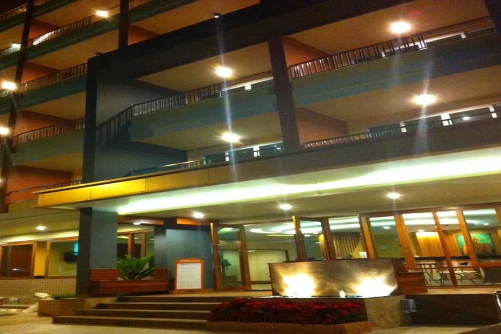 D Xpress Apartment - photo 2