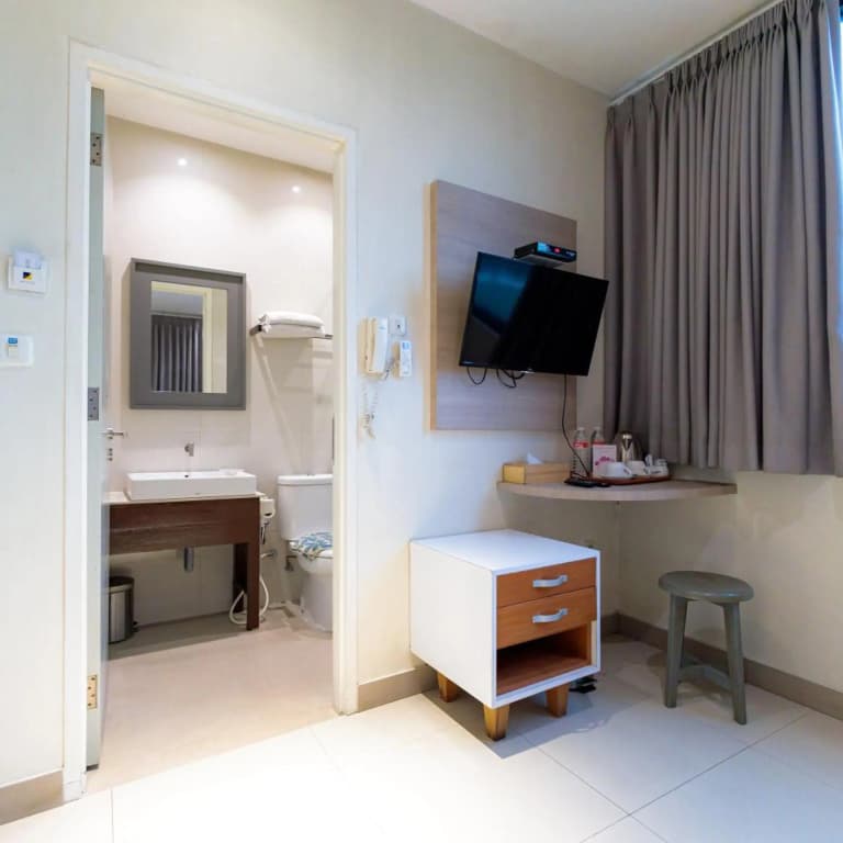 OYO 3735 Liv Hotel - photo 31
