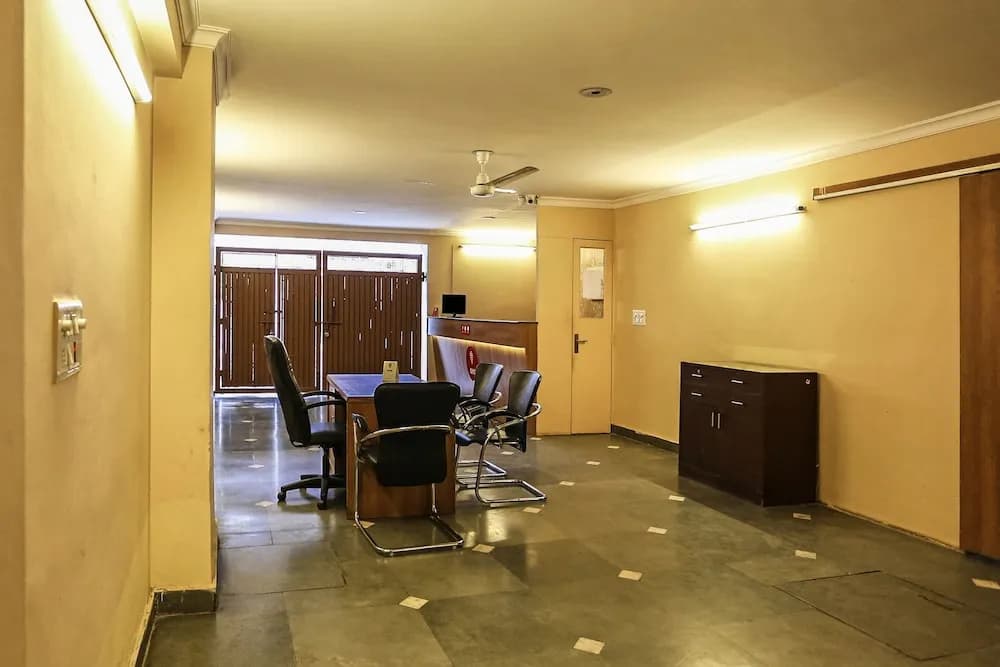 OYO 5533 Bafel Residency - photo 11