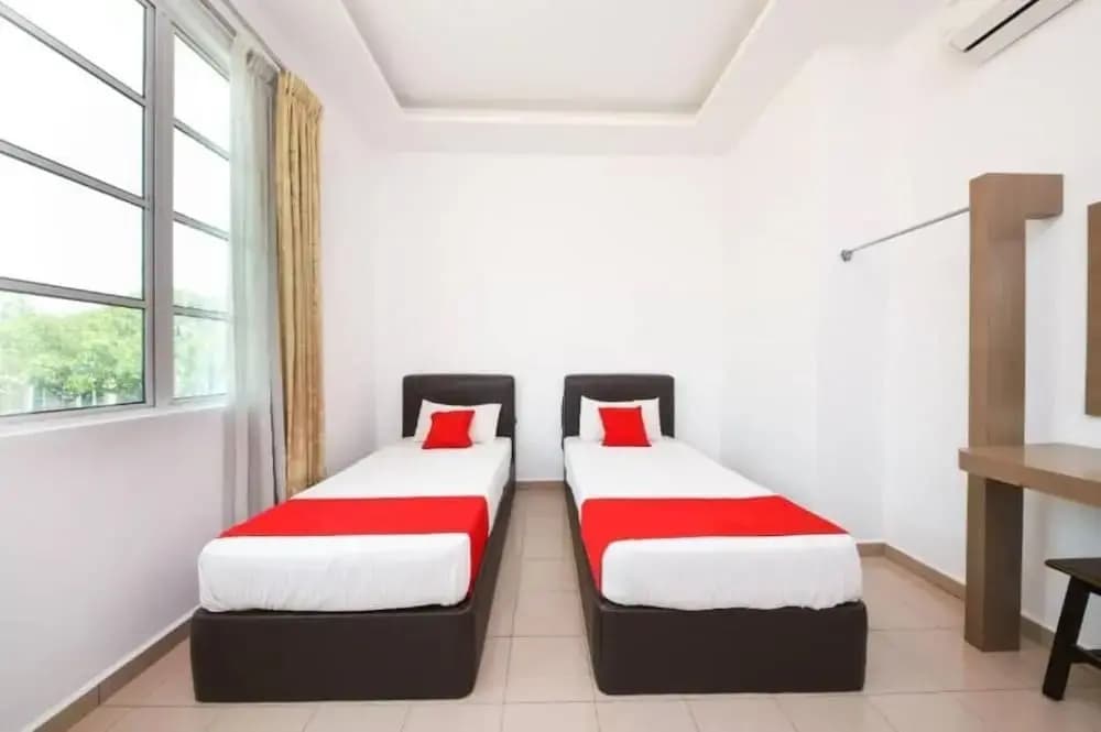Nexus Hotel - photo 3