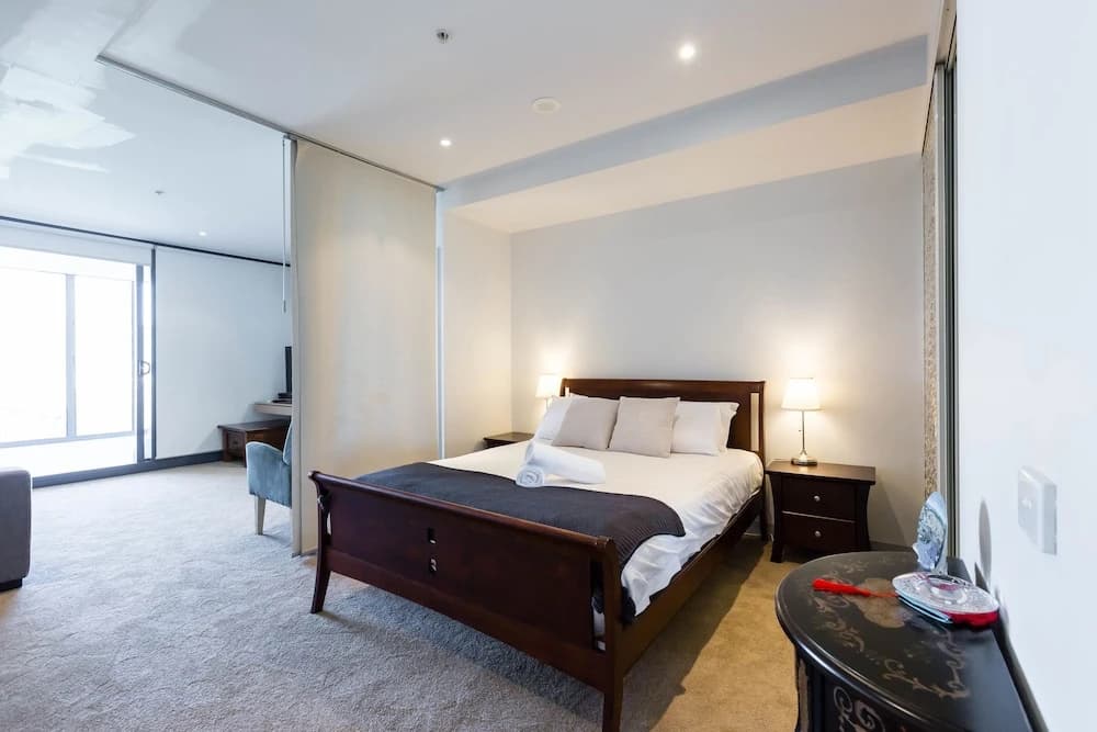 Leila, 1BDR Melbourne Apartment - photo 12