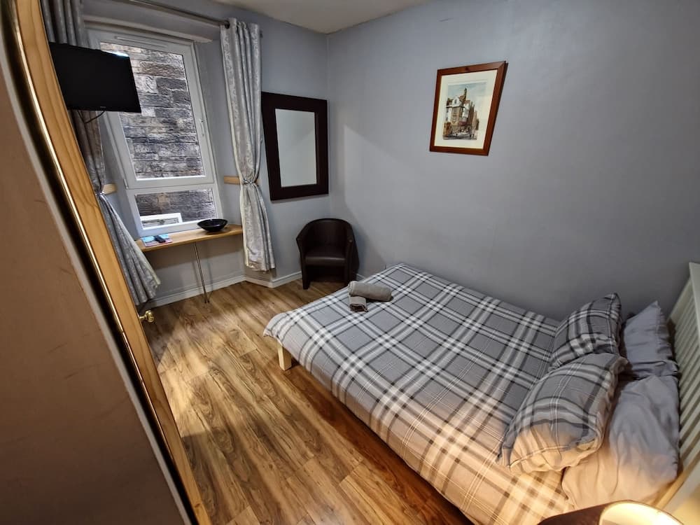 Edinburgh Backpackers Hostel - photo 2