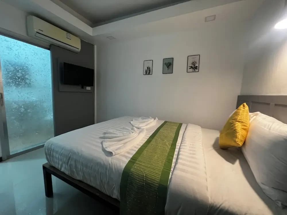 LimeTree Loft Guesthouse - photo 10