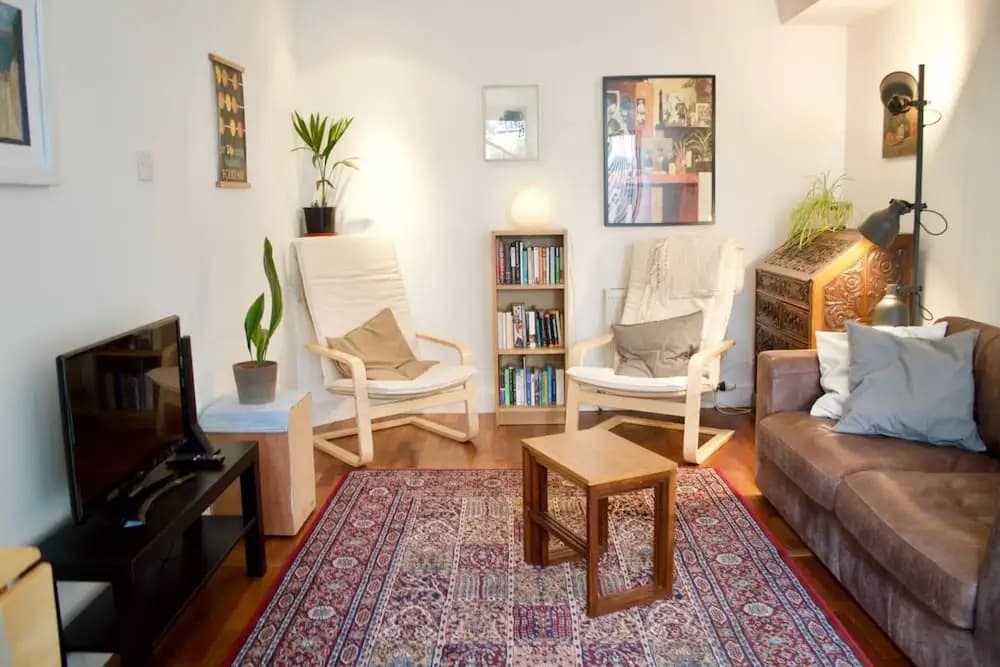 Stylish 1 Bedroom Edinburgh Mews House - photo 5