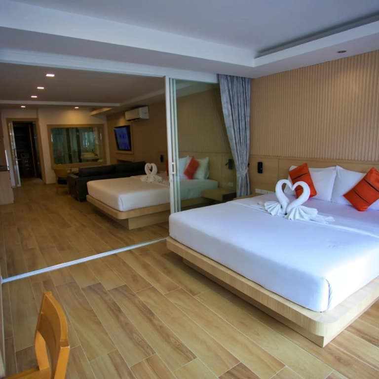 Platinum Hotel - photo 38