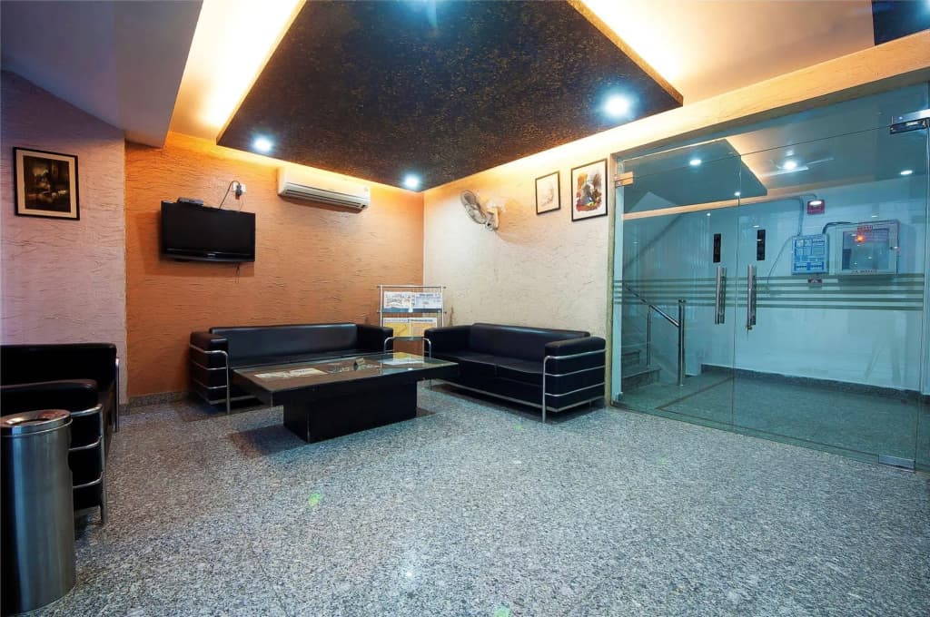 Airport Hotel Noratan - photo 11