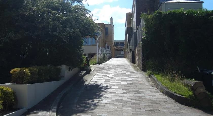 The Cecil Guesthouse - photo 26