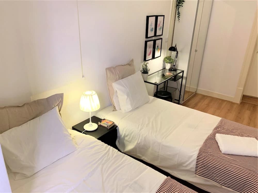 Beautiful flat with balcony & Great location - photo 4