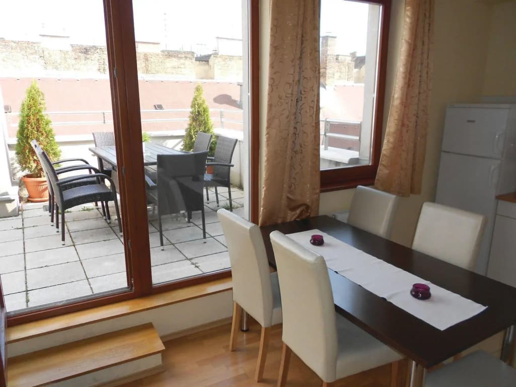 Trendy Deluxe Apartments - photo 7