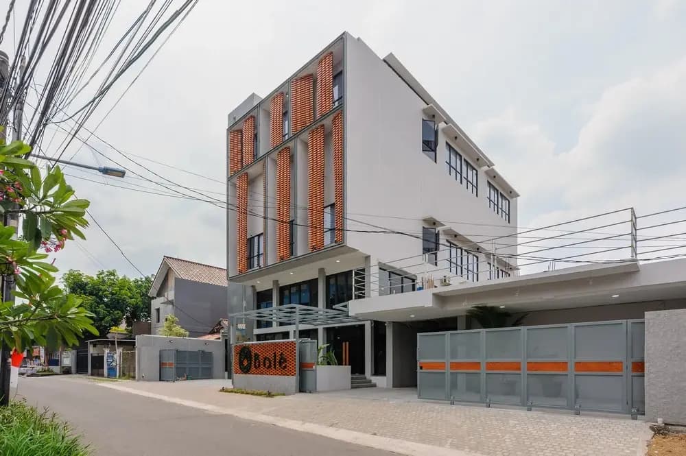 Urbanview Hotel Puri Indah - photo 18