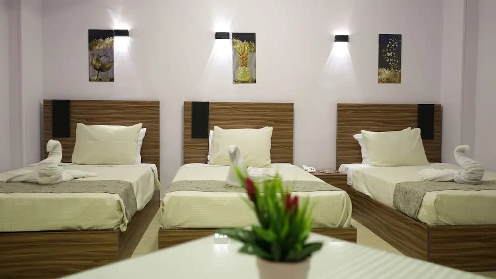 Good Season Hotel - photo 2