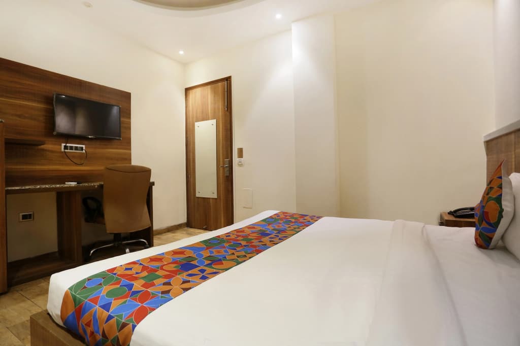Hotel Royal Touch - photo 7