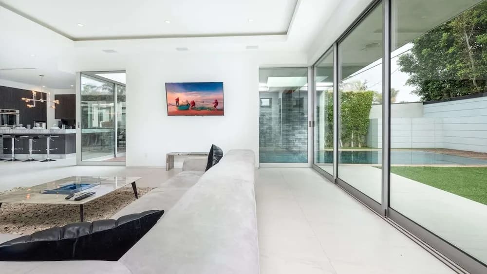 Villa Ever - photo 2