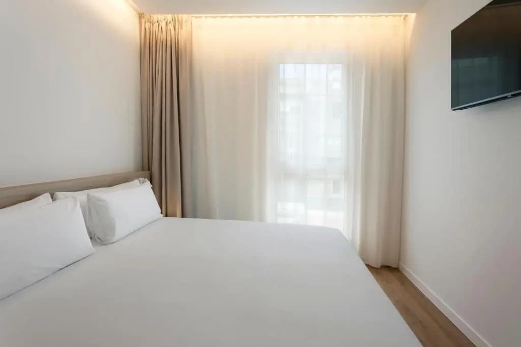 B&B HOTEL Madrid Vallecas Ensanche - photo 16