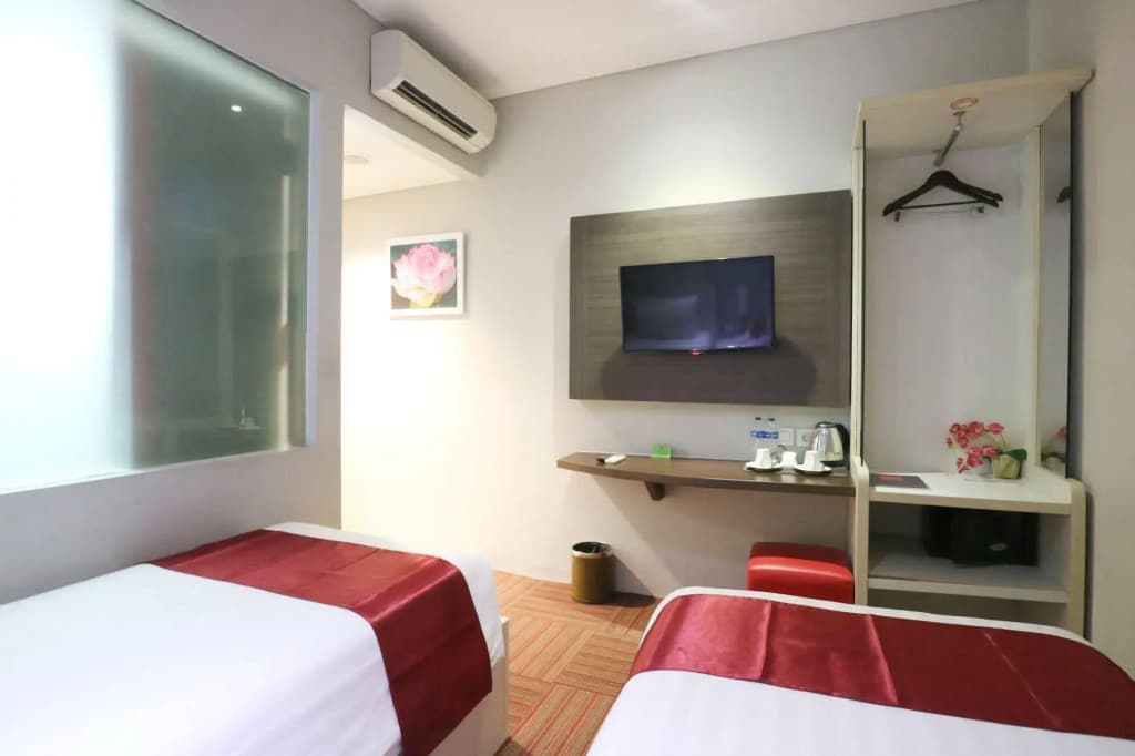 D'Hotel Jakarta - photo 7