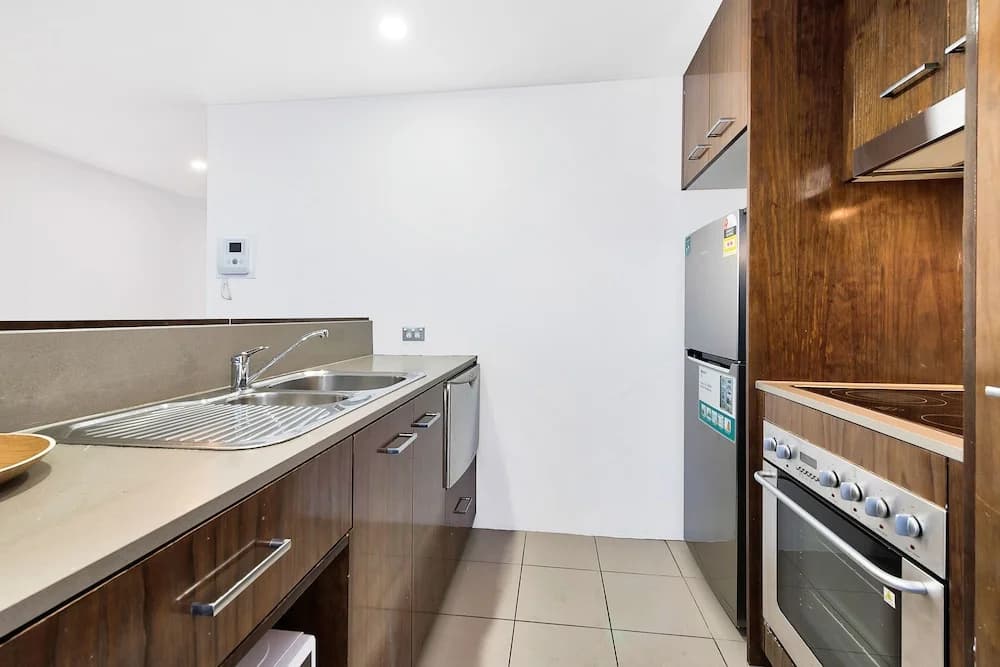 Contemporary Apartment Living - photo 10