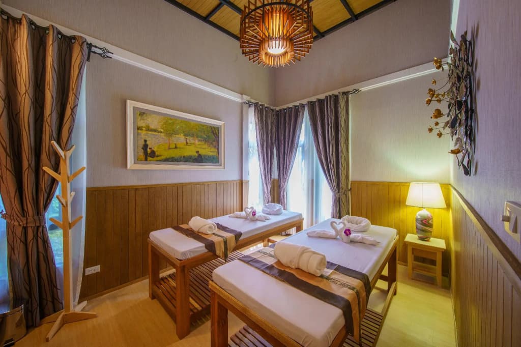 Parc Borough City Resort - photo 2