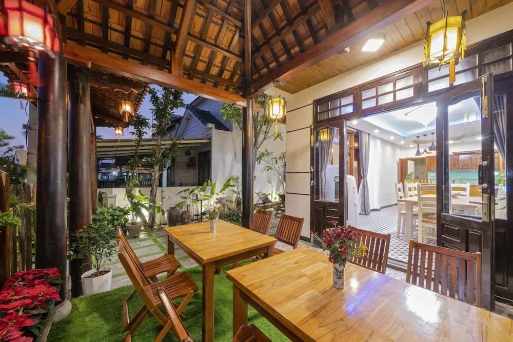 Blue Whale Homestay - photo 27