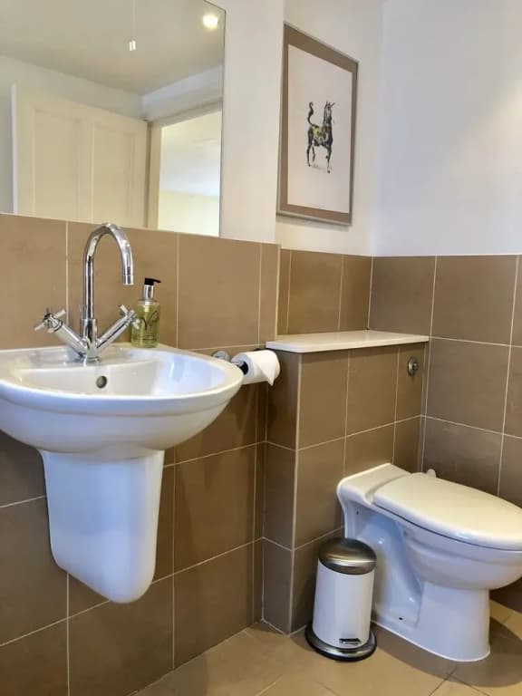 Buckingham Palace View Apartment - photo 10