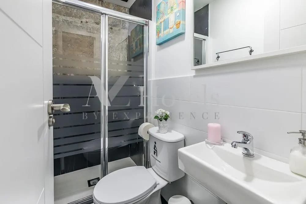 AYZ Juan de Mena - Auto check-in property - photo 7